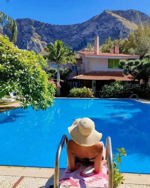 Villa Megna - Green Paradise B&B Palermo